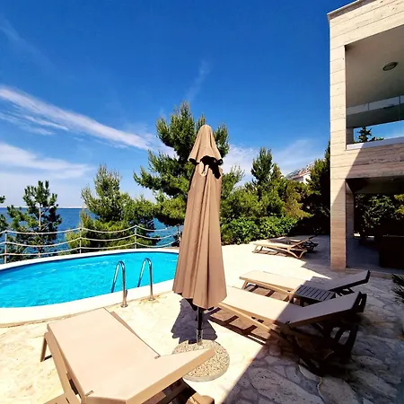 Villa Kalipso